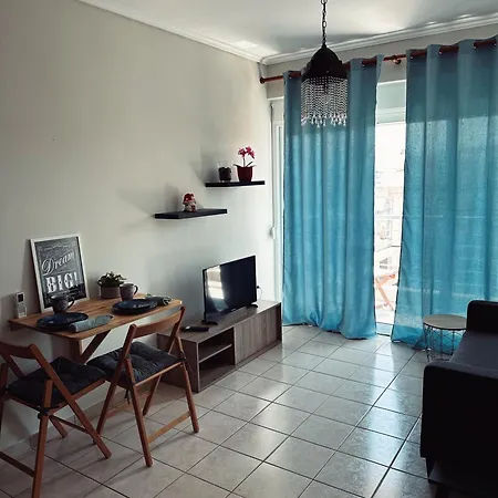 Homely Flat Near Airport Thessaloniki